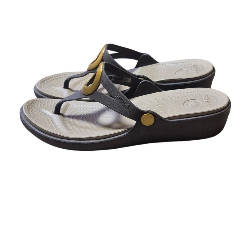 Crocs Sanrah Beveled Circle Wedge Sandals Size W10 - Picture 2 of 7
